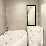 Spacious In Follebu דירה